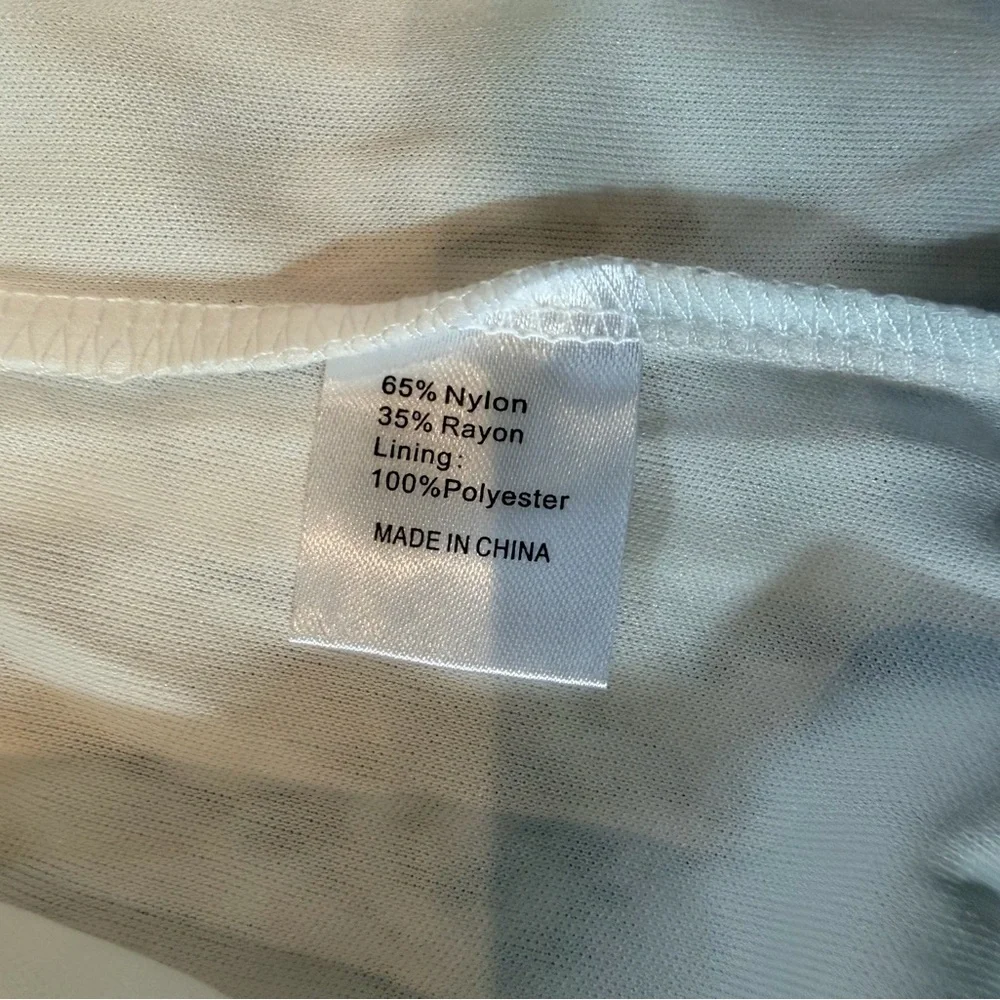 MEROKEETY NWT White Lace Dress V Neck Short Sleeve Size M